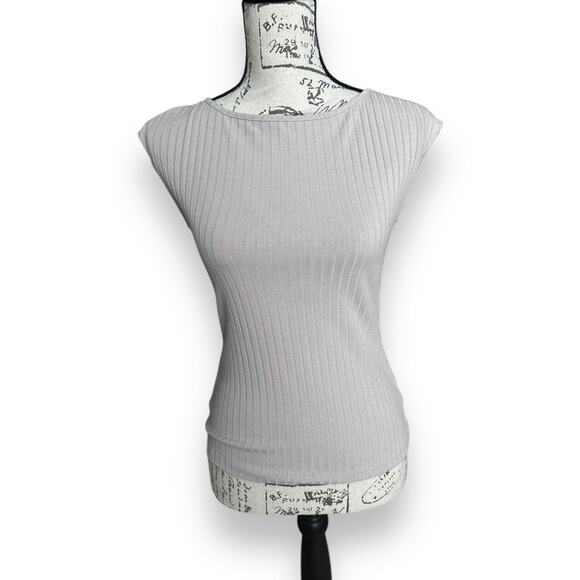 Ann Taylor Petite Women's Beige Cream Ribbed Cap Sleeve Tank Top Size XXSP - Picture 1 of 4